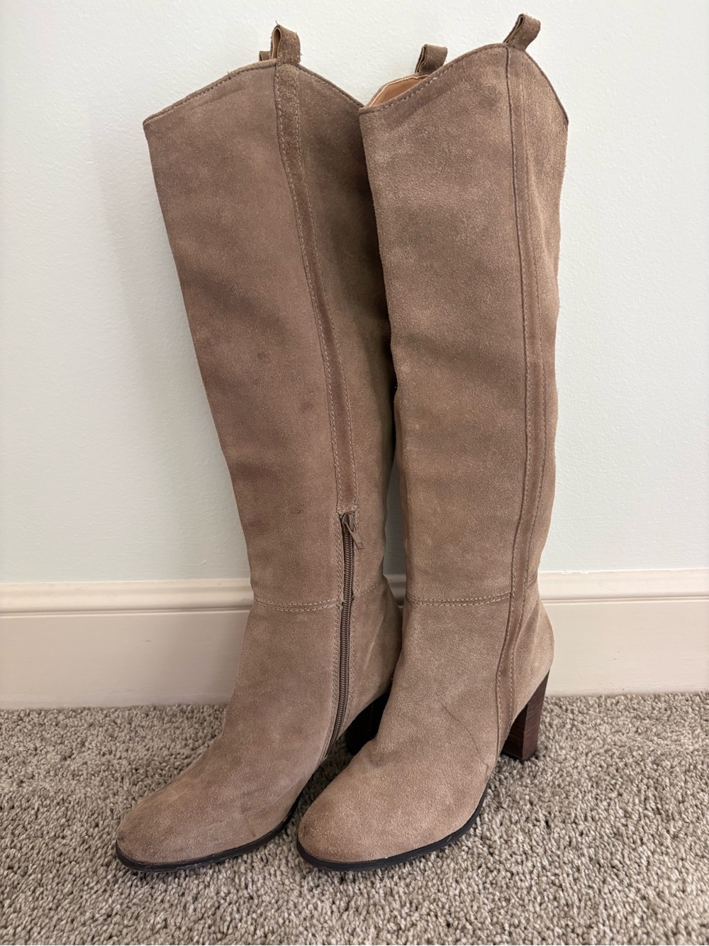 Dolce Vita Tan Myste Suede Knee-High Block 3” Heel Boots Sz 9 - Picture 4 of 13